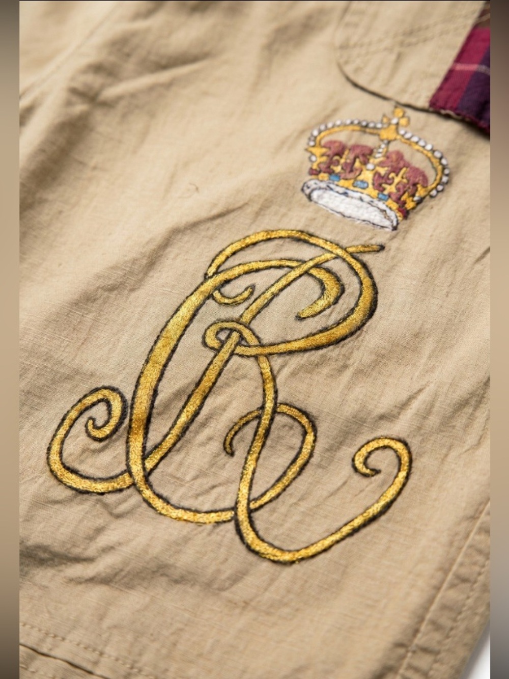 “London calling “ Pants with appliqué and patches - Picture 8 of 16